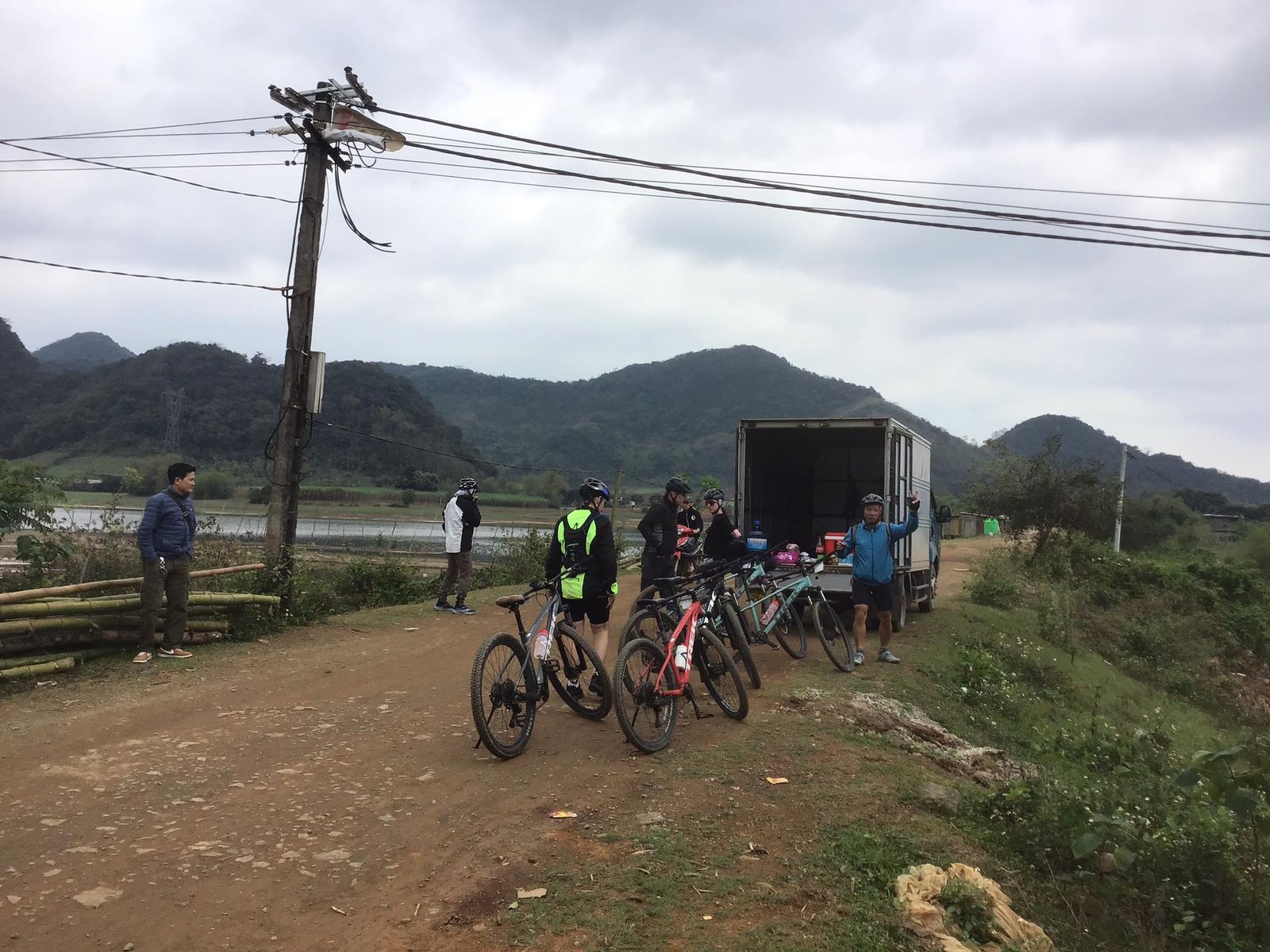Embark on Unforgettable Cycling Holidays in Vietnam: Adventure, Culture, and Scenic Splendor